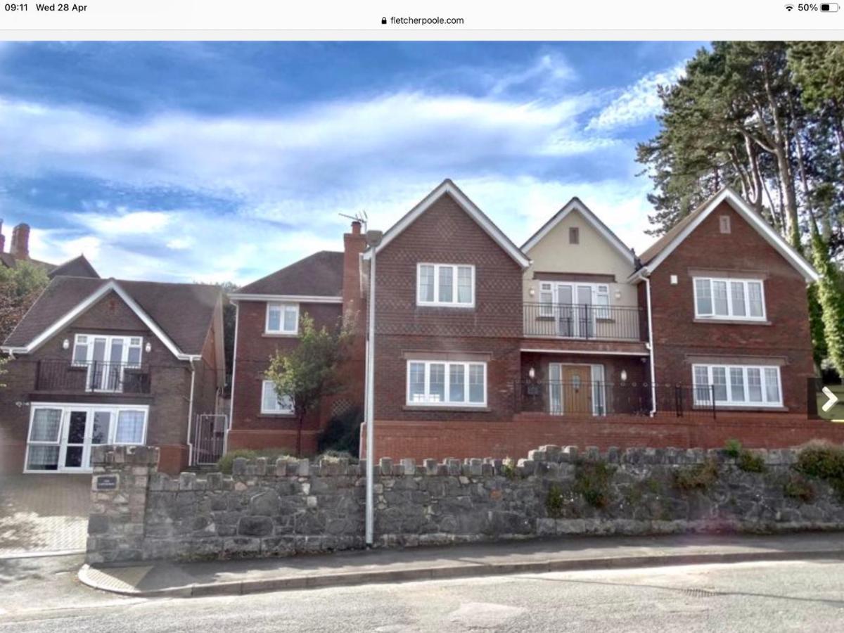 The Kings Suite Oak Drive, Colwyn Bay Ll29 7Yp First Floor Eksteriør billede
